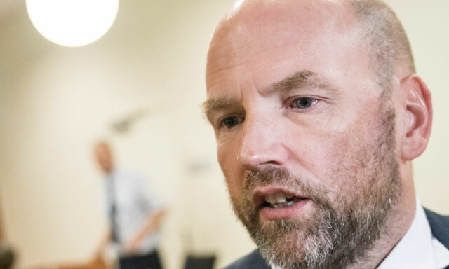 - I går var det en på Facebook som ønsket meg en kule. Det er befriende å være upopulær